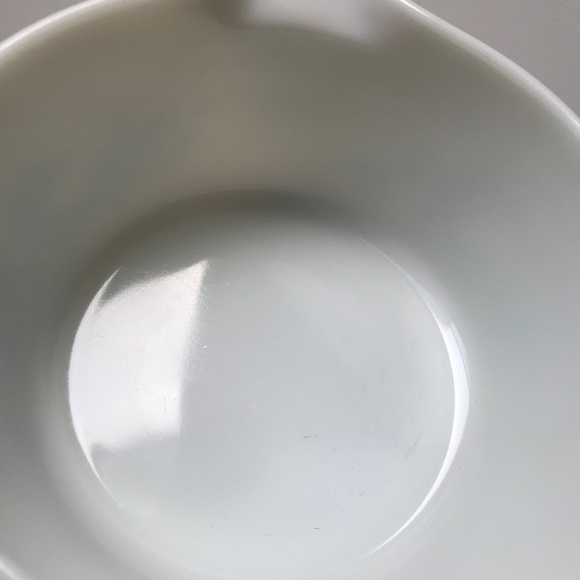 Vintage Pyrex by Corning - Homestead Round Casserole with Clear Lid Cover - Picture 4 of 16